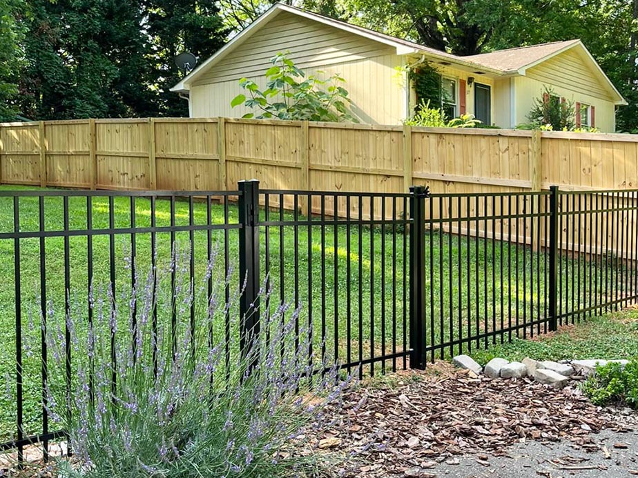 Huntersville North Carolina Fence Company